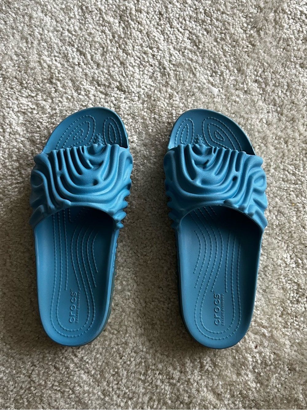 CROCS Kids Teal Blue Slide Sandals with Ruched Strap